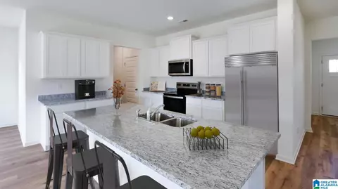 Kitchen - 1083 Gadwall Dr, Alabaster, AL 35007 photo 1 of 1