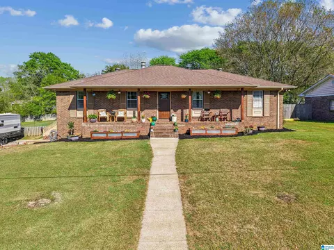 1066 Sunny Dell Ln, Concord, AL 35023
