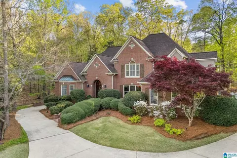 5029 Greystone Way, Birmingham, AL 35242