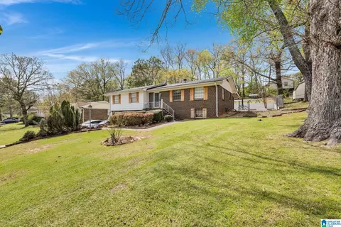 1962 Brewster Rd, Birmingham, AL 35235