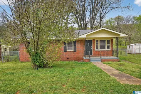 1320 22nd Ave N, Bessemer, AL 35020