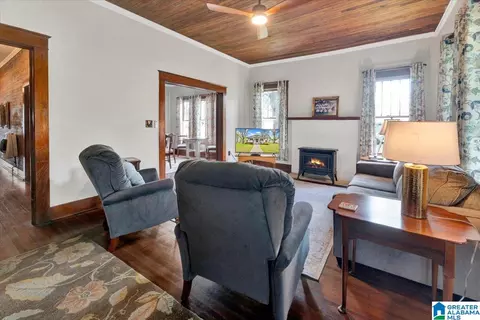 2010 High School Rd, Hueytown, AL 35023