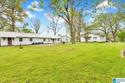 2010 High School Rd, Hueytown, AL 35023