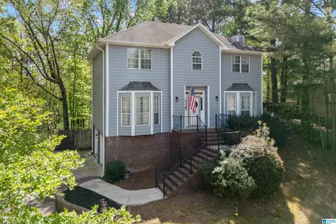 551 Fieldstone Dr, Helena, AL 35080