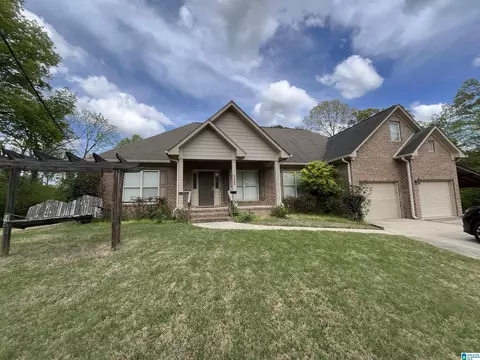 1504 Elkwood Dr, Fultondale, AL 35068