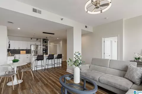 2024 2nd Ave N #704, Birmingham, AL 35203