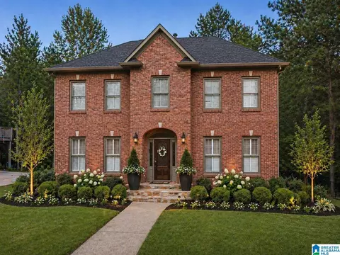 185 Brook Trace Dr, Hoover, AL 35244