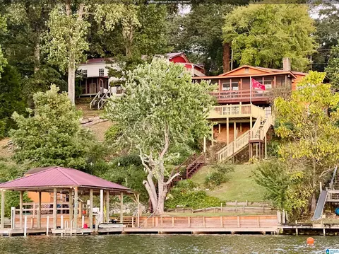 540 River Terrace Dr, Talladega, AL 35160