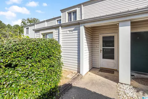 304 Running Brook Rd #304, Hoover, AL 35226