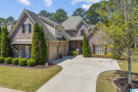 115 Gleneagles Ln, Pelham, AL 35124