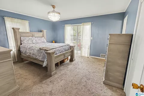 Bedroom - 313 Pinedale Rd, Clanton, AL 35045 photo 2 of 6