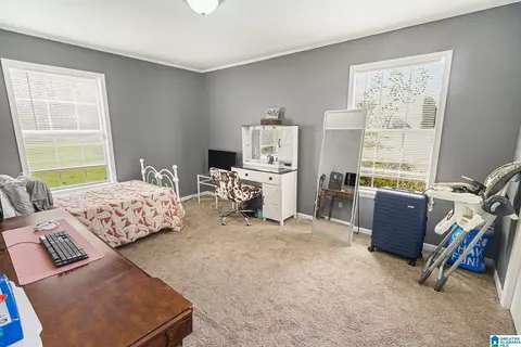 Bedroom - 313 Pinedale Rd, Clanton, AL 35045 photo 6 of 6