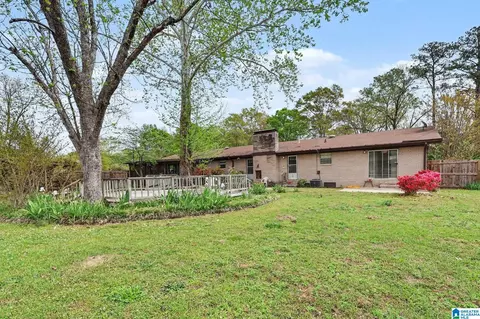 Exterior - 313 Pinedale Rd, Clanton, AL 35045 photo 2 of 6