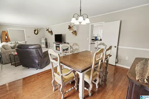 Dining - 313 Pinedale Rd, Clanton, AL 35045 photo 2 of 2
