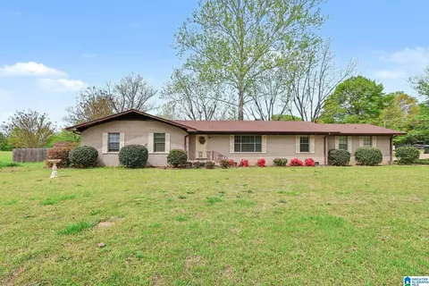 313 Pinedale Rd, Clanton, AL 35045