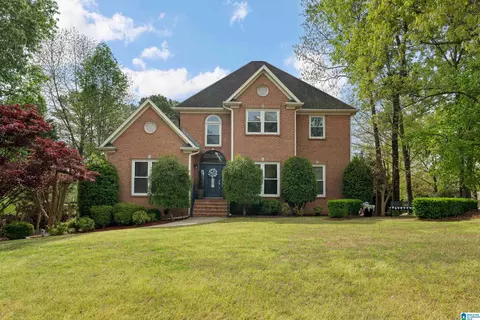 2001 Highlands Dr, Hoover, AL 35244