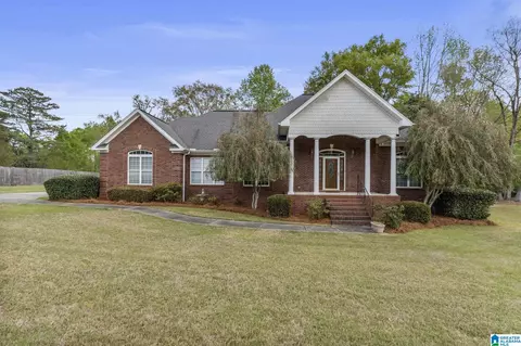 215 Buck Cir, Clanton, AL 35045