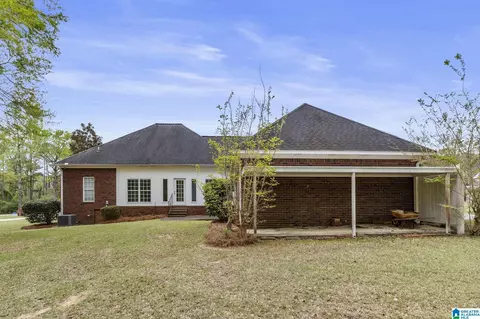 Exterior - 215 Buck Cir, Clanton, AL 35045 photo 2 of 8
