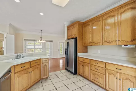 Kitchen - 215 Buck Cir, Clanton, AL 35045 photo 3 of 3