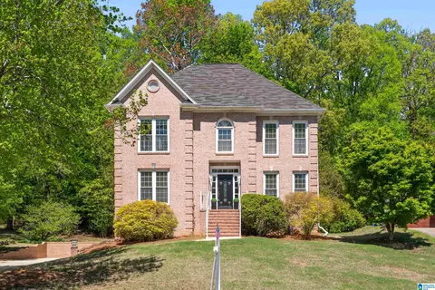1945 Strawberry Ln, Hoover, AL 35244