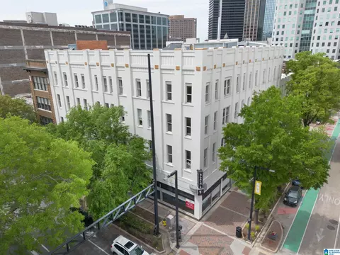 300 20th St N #204, Birmingham, AL 35203