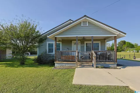 1590 Arcade Ter, Bessemer, AL 35023