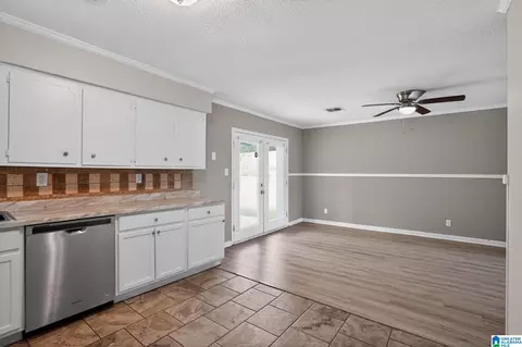 Living - 4130 Brooktree Rd, Montgomery, AL 36116 photo 8 of 8