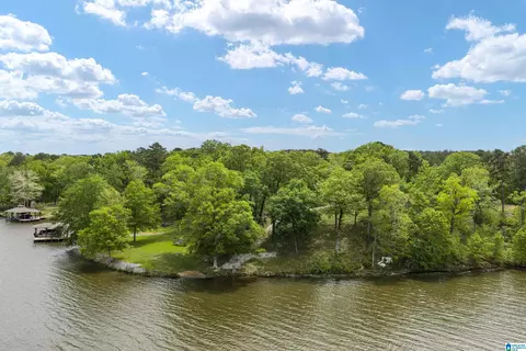 00 Boathouse Cir #109, Sylacauga, AL 35151