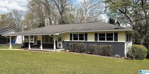 5501 Dawson Dr, Anniston, AL 36206