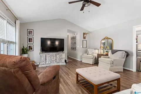 Entry Way - 102 Deer Path, Anniston, AL 36207 photo 1 of 1