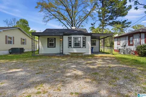 713 Woodward Rd, Midfield, AL 35228