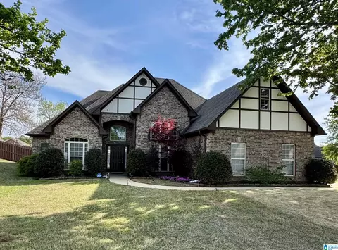 121 Tanglewood Dr, Alabaster, AL 35007