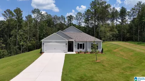 5445 Shady Maple Dr, Bessemer, AL 35022