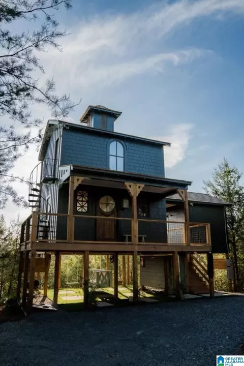 3564 Waters Rd, Clanton, AL 35046