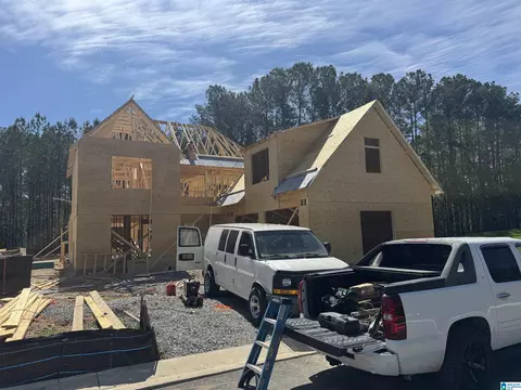 141 Glengerry Dr, Pelham, AL 35124