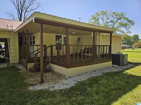 Exterior - 559 Georgia Rd, Steele, AL 35987 photo 7 of 8