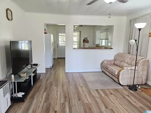 Living - 559 Georgia Rd, Steele, AL 35987 photo 1 of 3