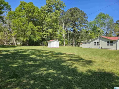 Exterior - 559 Georgia Rd, Steele, AL 35987 photo 4 of 8