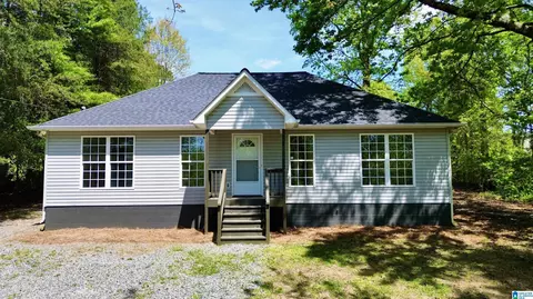 145 Wet Cat Rd, Hayden, AL 35079
