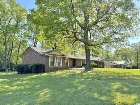 3820 Caffey Woods Rd, Anniston, AL 36207