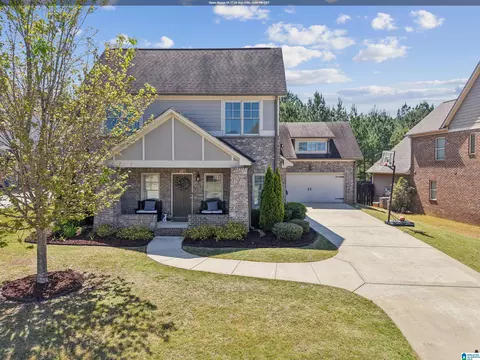 1033 Evan Cir, Chelsea, AL 35043