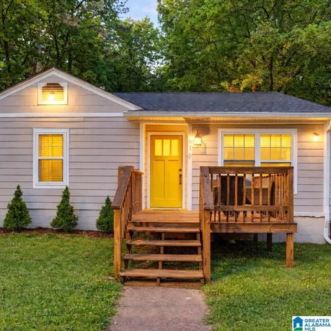 616 60th Pl S, Birmingham, AL 35212