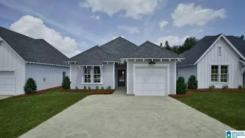153 Shiloh Creek Dr, Calera, AL 35040