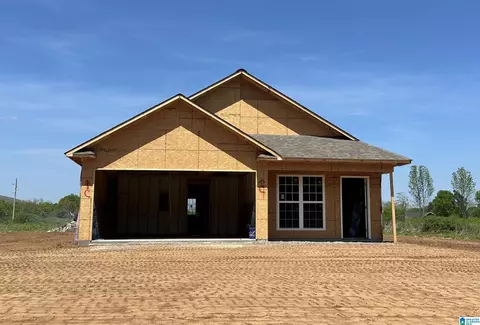 73 Shadowgrass Ln, Anniston, AL 36207