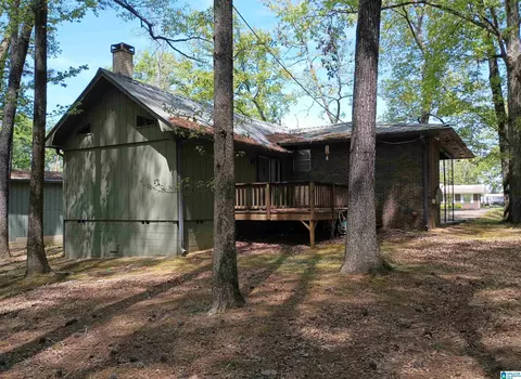 3904 Parkwood Rd, Bessemer, AL 35022