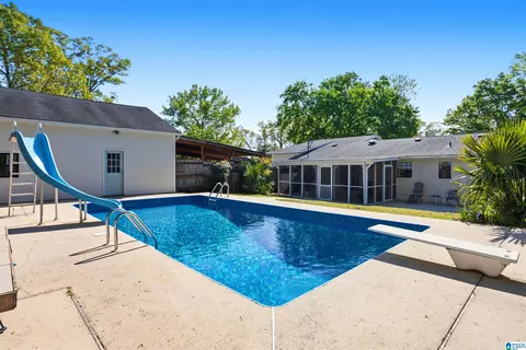 502 Kentucky Ave NE, Hanceville, AL 35077