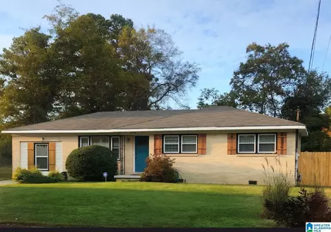 4036 Knollbrook Dr NW, Huntsville, AL 35810