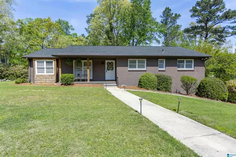 2520 Comanche Dr, Birmingham, AL 35244