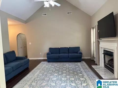 170 Daventry Dr, Calera, AL 35040
