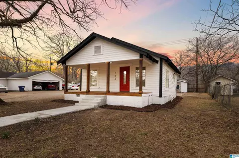 306 W Adams Ave W, Oneonta, AL 35121